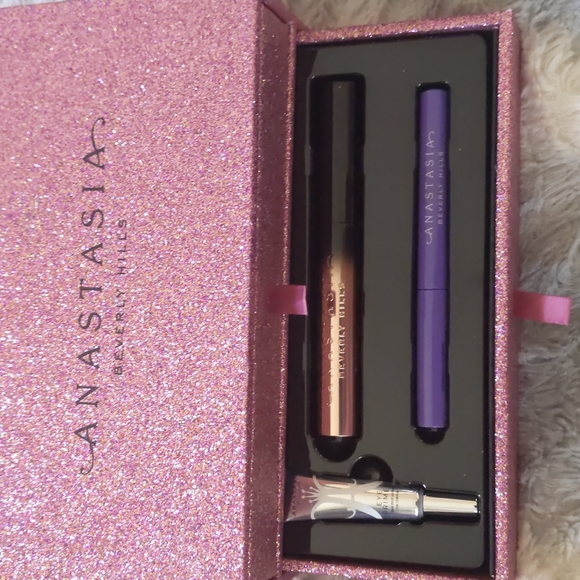 Anastasia Beverly Hills Sultry Palette Vault - Picture 2 of 3